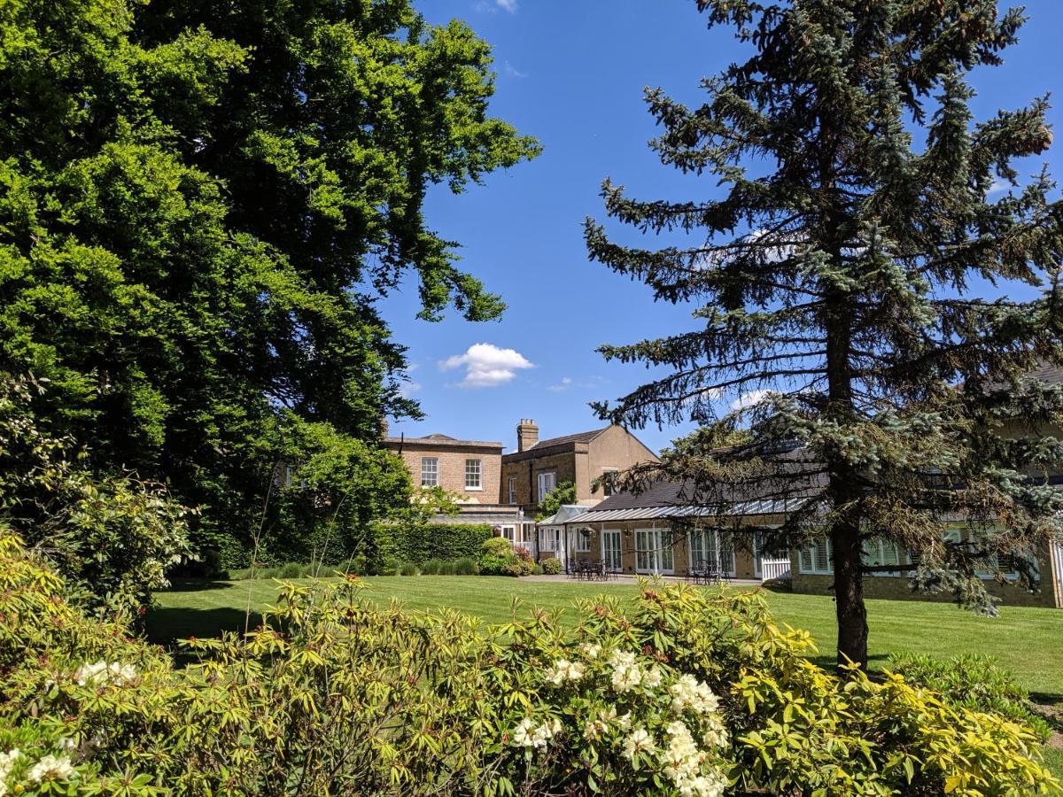 Hadlow Manor Exterior foto