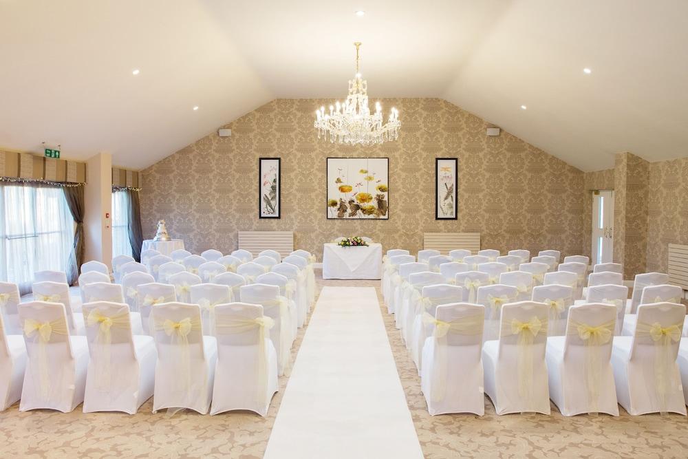 Hadlow Manor Exterior foto